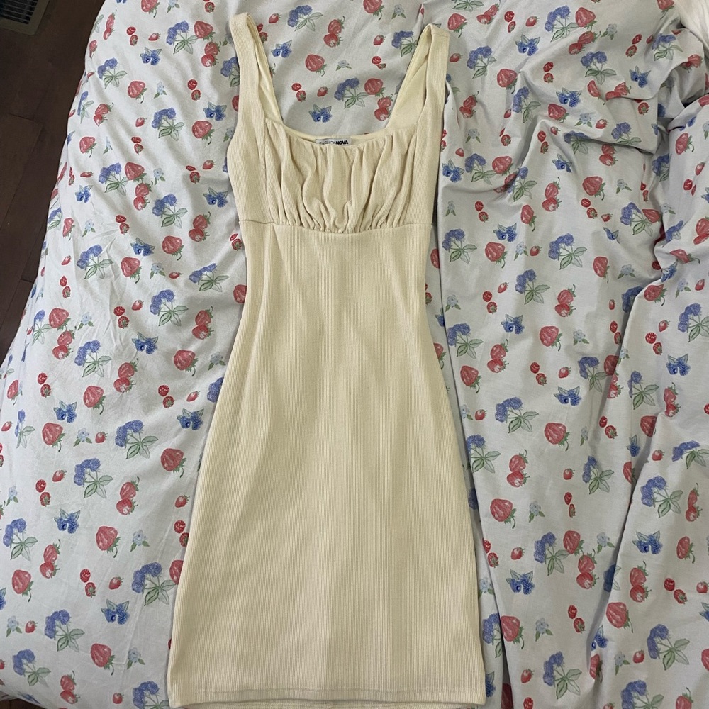Off-White Fashion Nova Dress - Picture 1 of 3